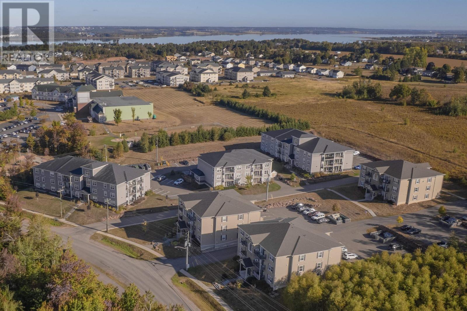303 208 Shakespeare Drive, Hillcrest Condominiums, Stratford, Prince Edward Island  C1B 4B7 - Photo 25 - 202524606