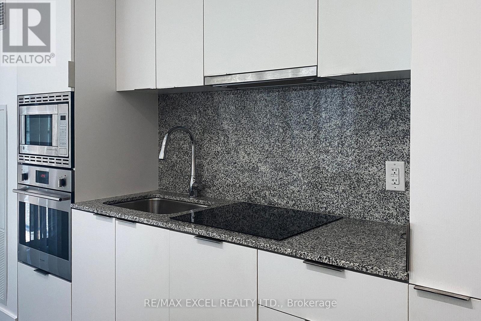 404 - 955 Bay Street, Toronto, Ontario  M5S 0C6 - Photo 12 - C12432509