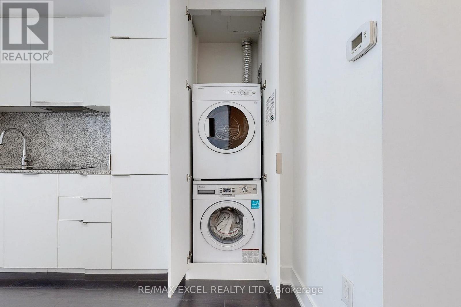 404 - 955 Bay Street, Toronto, Ontario  M5S 0C6 - Photo 20 - C12432509