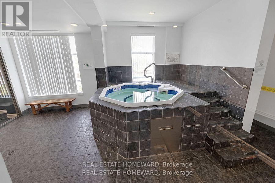 812 - 1720 Eglinton Avenue E, Toronto, Ontario  M4A 2X8 - Photo 44 - C12432539