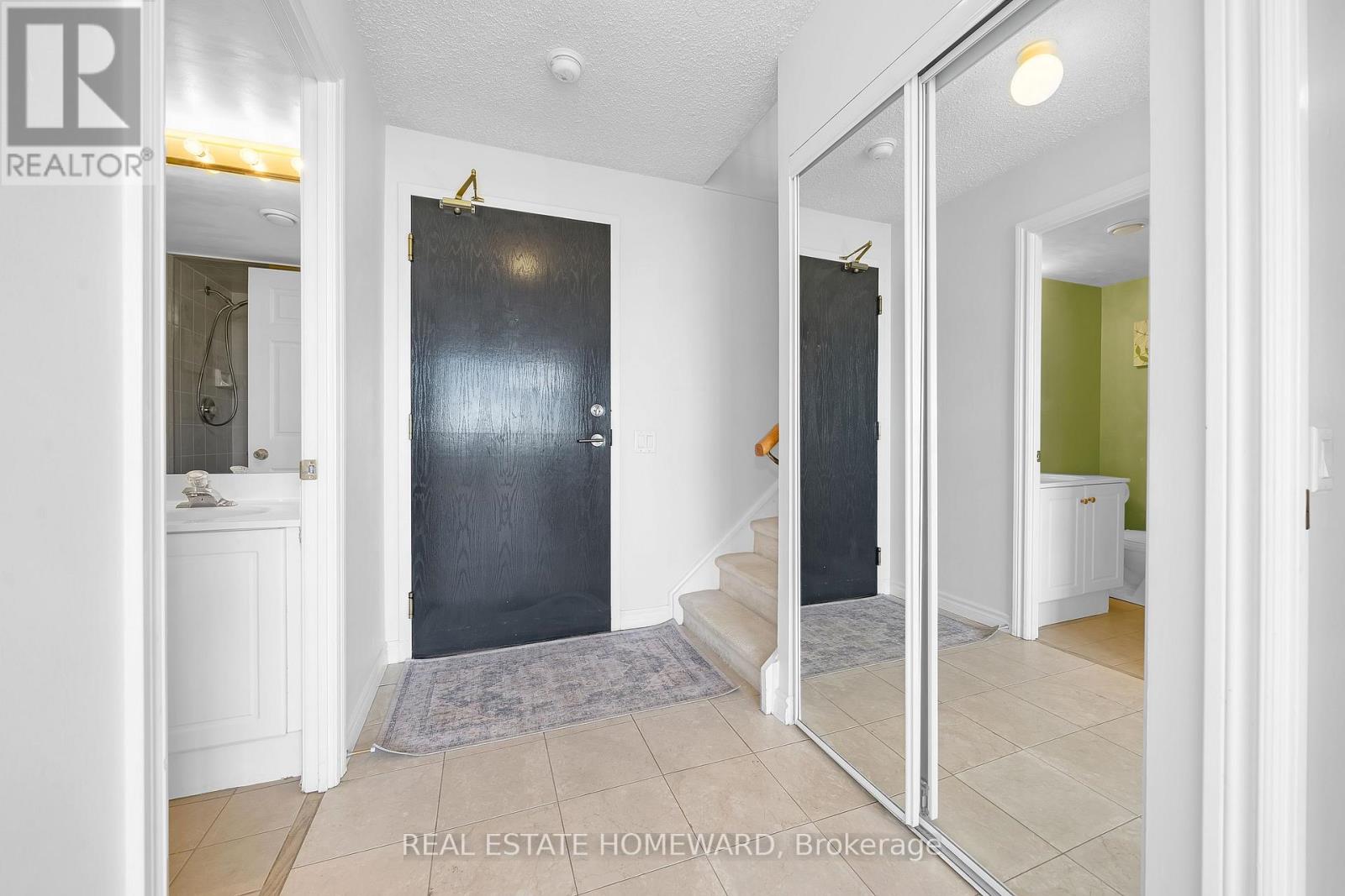 812 - 1720 Eglinton Avenue E, Toronto, Ontario  M4A 2X8 - Photo 5 - C12432539