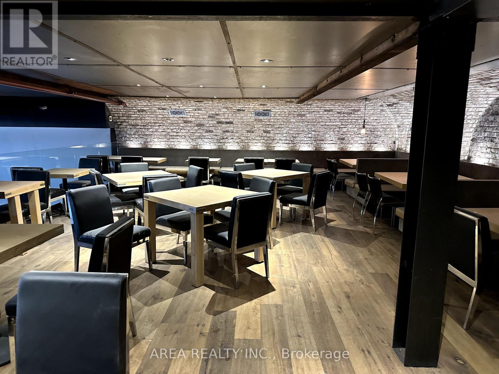 2472 Yonge Street, Toronto (Yonge-Eglinton), Ontario  M4P 2H5 - Photo 5 - C12432556