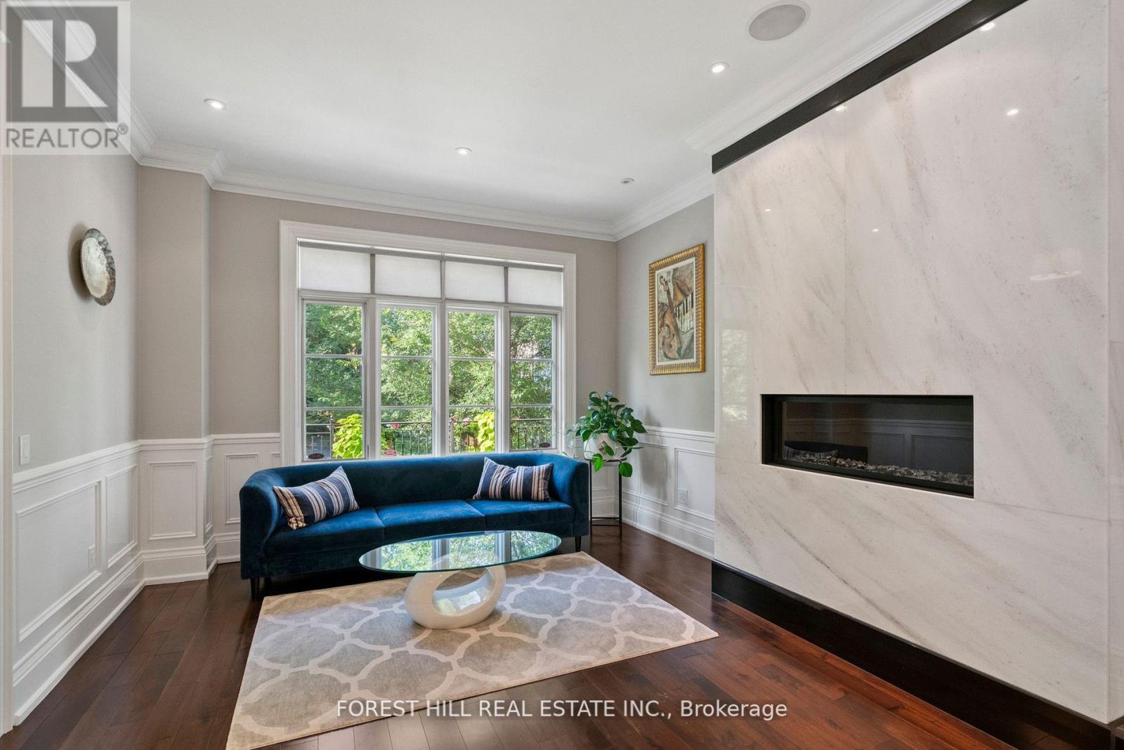 669 Bedford Park Avenue, Toronto, Ontario  M5M 1K4 - Photo 9 - C12432571