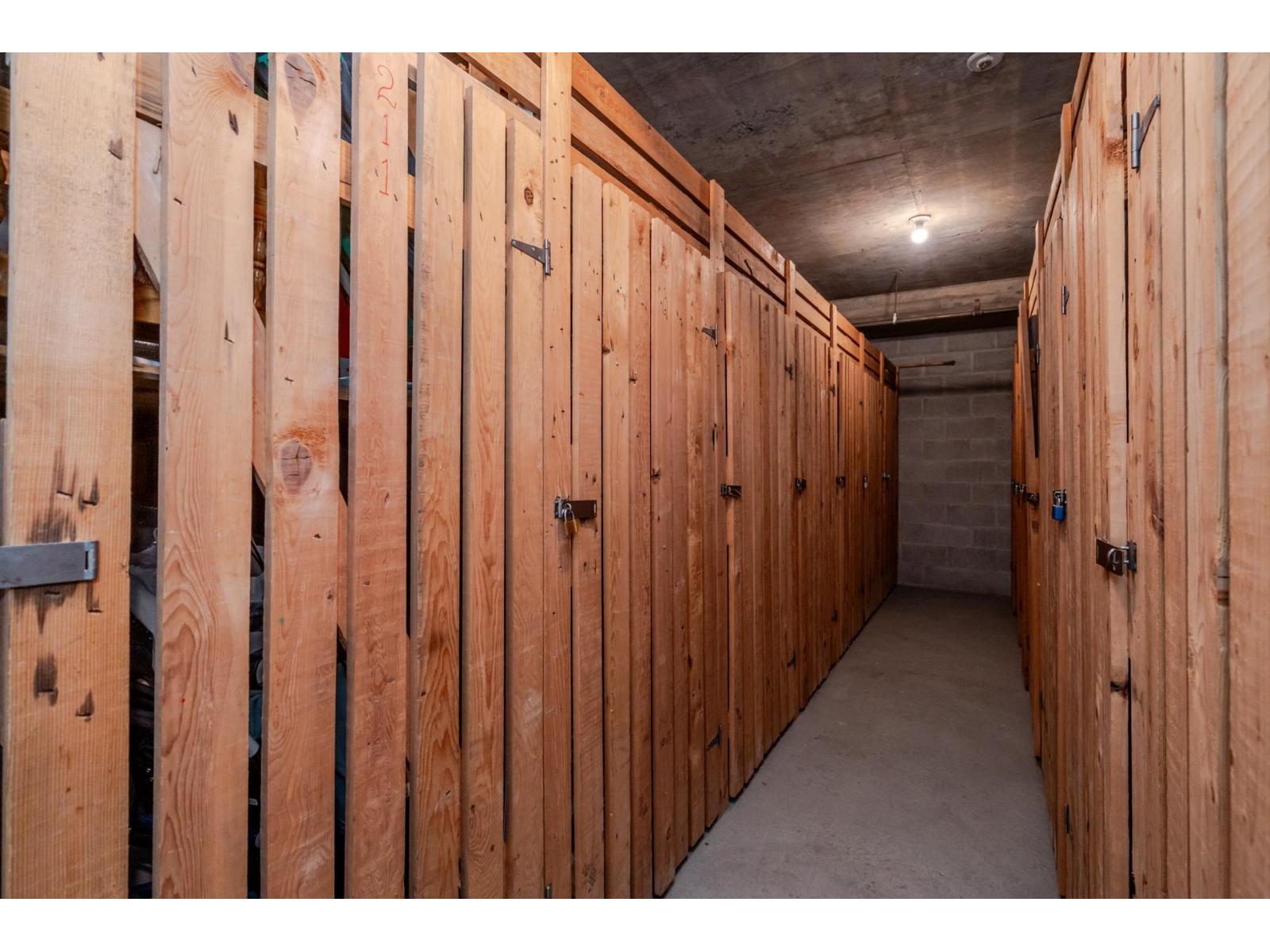 208 15020 North Bluff Road, White Rock, British Columbia  V4B 5A4 - Photo 29 - R3053101