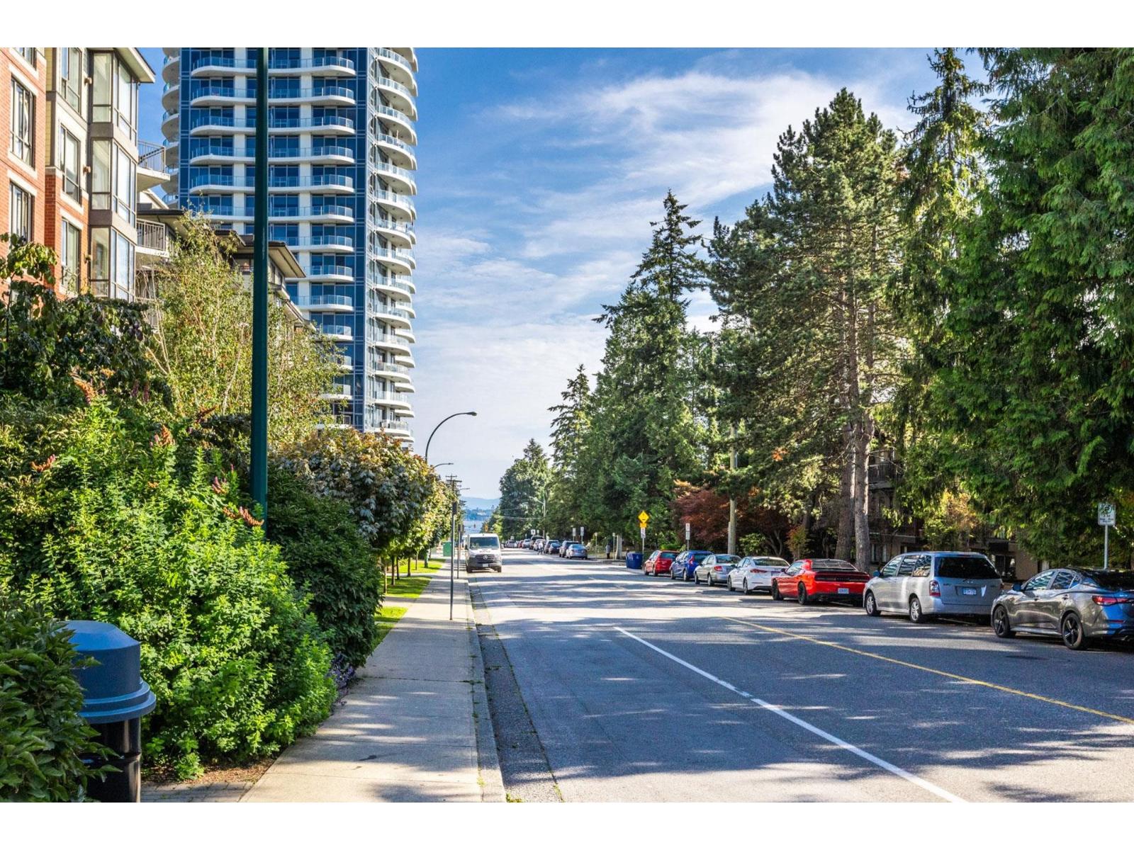 208 15020 North Bluff Road, White Rock, British Columbia  V4B 5A4 - Photo 37 - R3053101