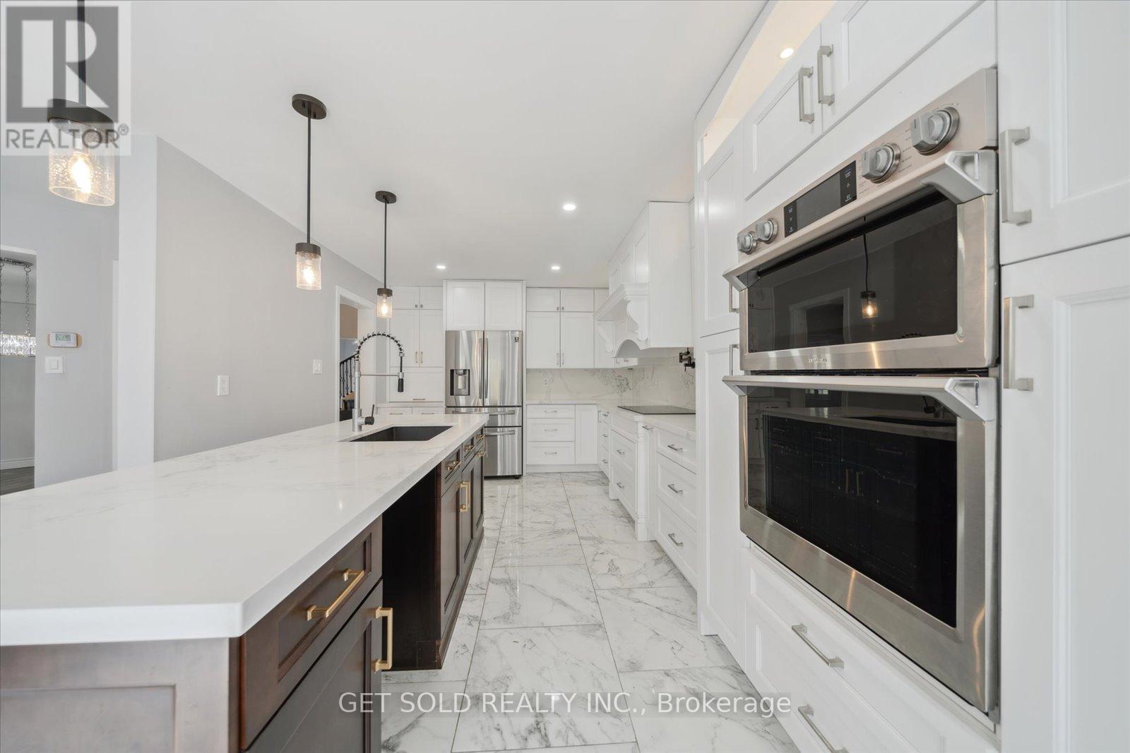 1 Mckie Court, Ajax, Ontario  L1T 3Z6 - Photo 19 - E12432570