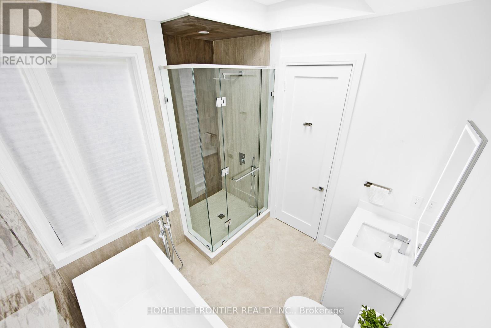3 Wiley Avenue, Toronto, Ontario  M4J 3W3 - Photo 14 - E12432575
