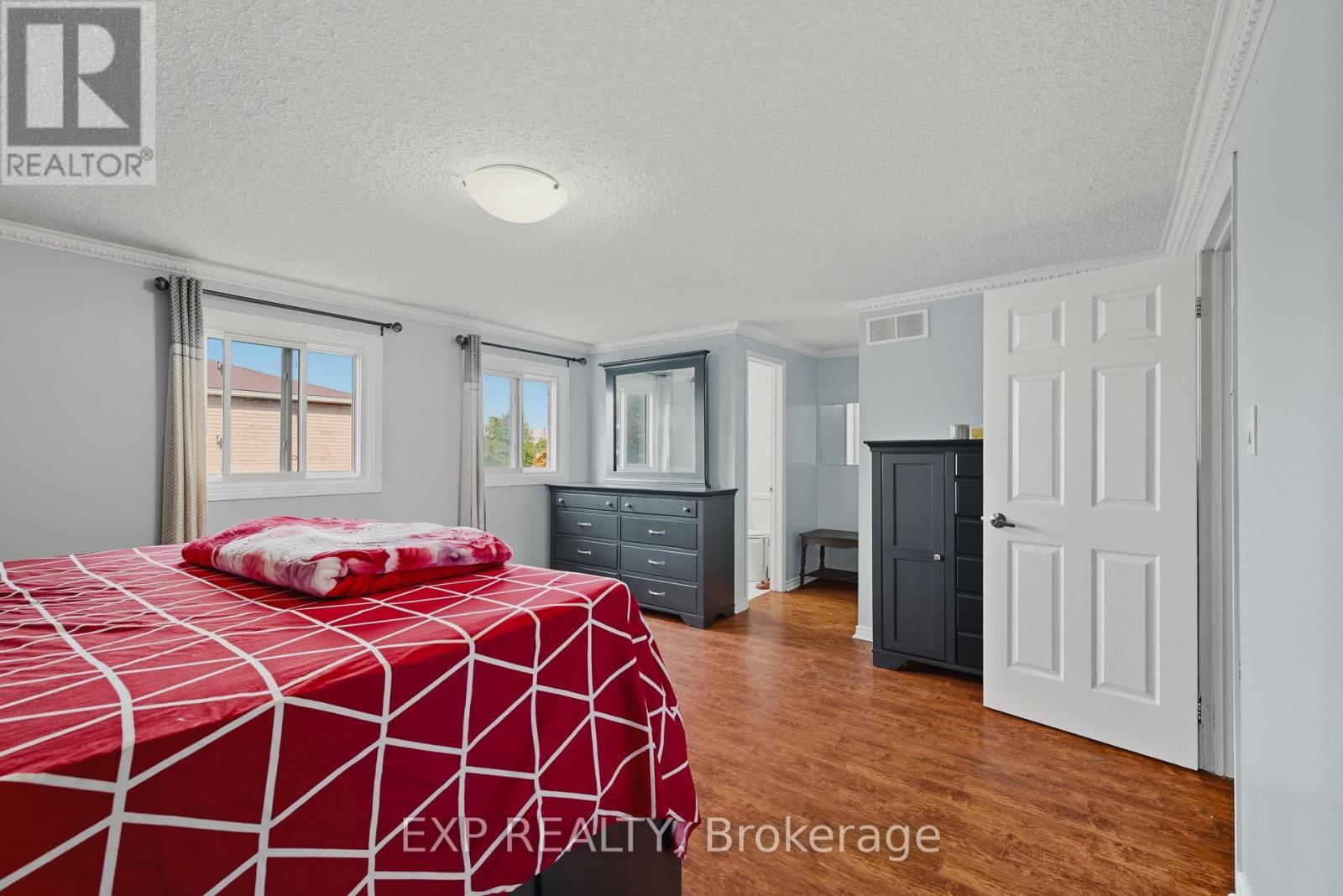 2 Blackburn Crescent, Ajax, Ontario  L1S 5Z2 - Photo 11 - E12432579