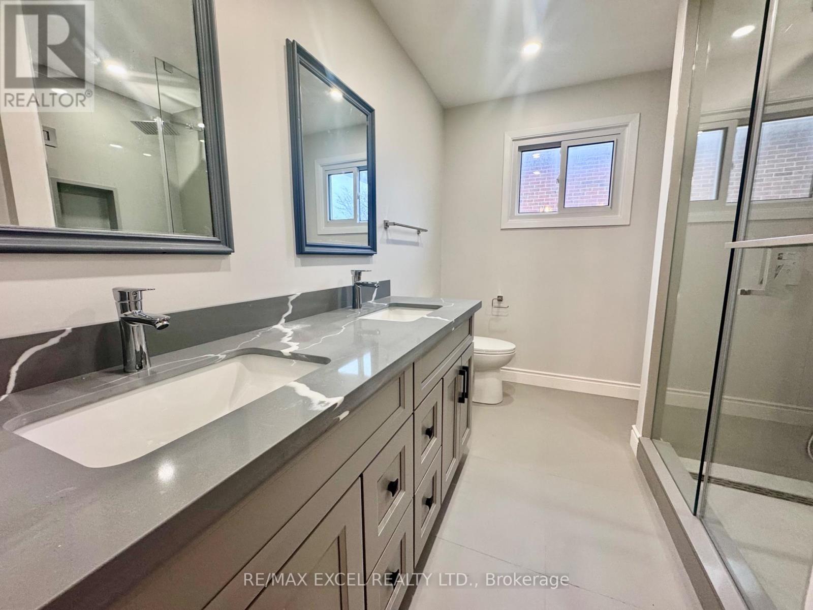 Upper - 63 Hornshill Drive, Toronto, Ontario  M1S 3J3 - Photo 14 - E12432627