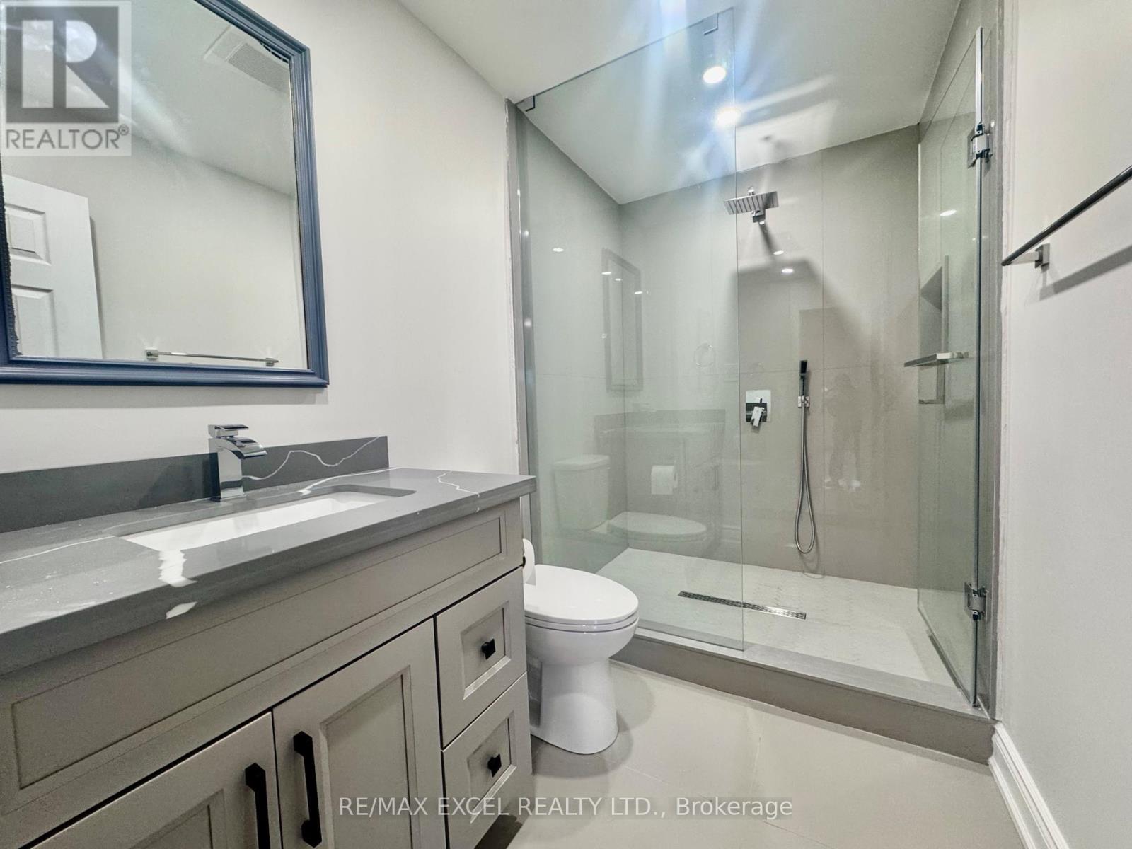Upper - 63 Hornshill Drive, Toronto, Ontario  M1S 3J3 - Photo 17 - E12432627