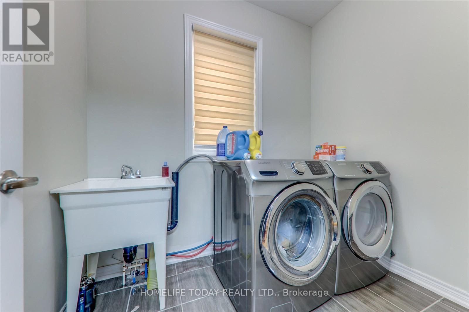 106 Noden Crescent, Clarington, Ontario  L1B 1H3 - Photo 15 - E12428223