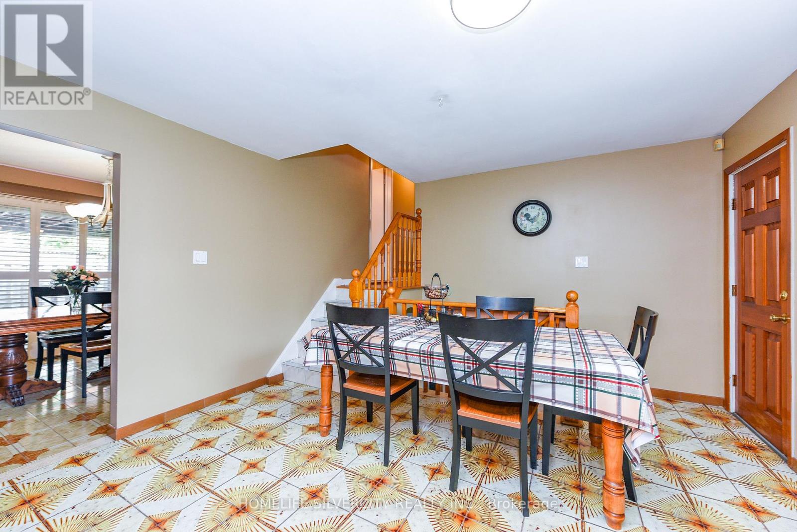 3350 Lehigh Crescent, Mississauga, Ontario  L4T 1W8 - Photo 15 - W12432044