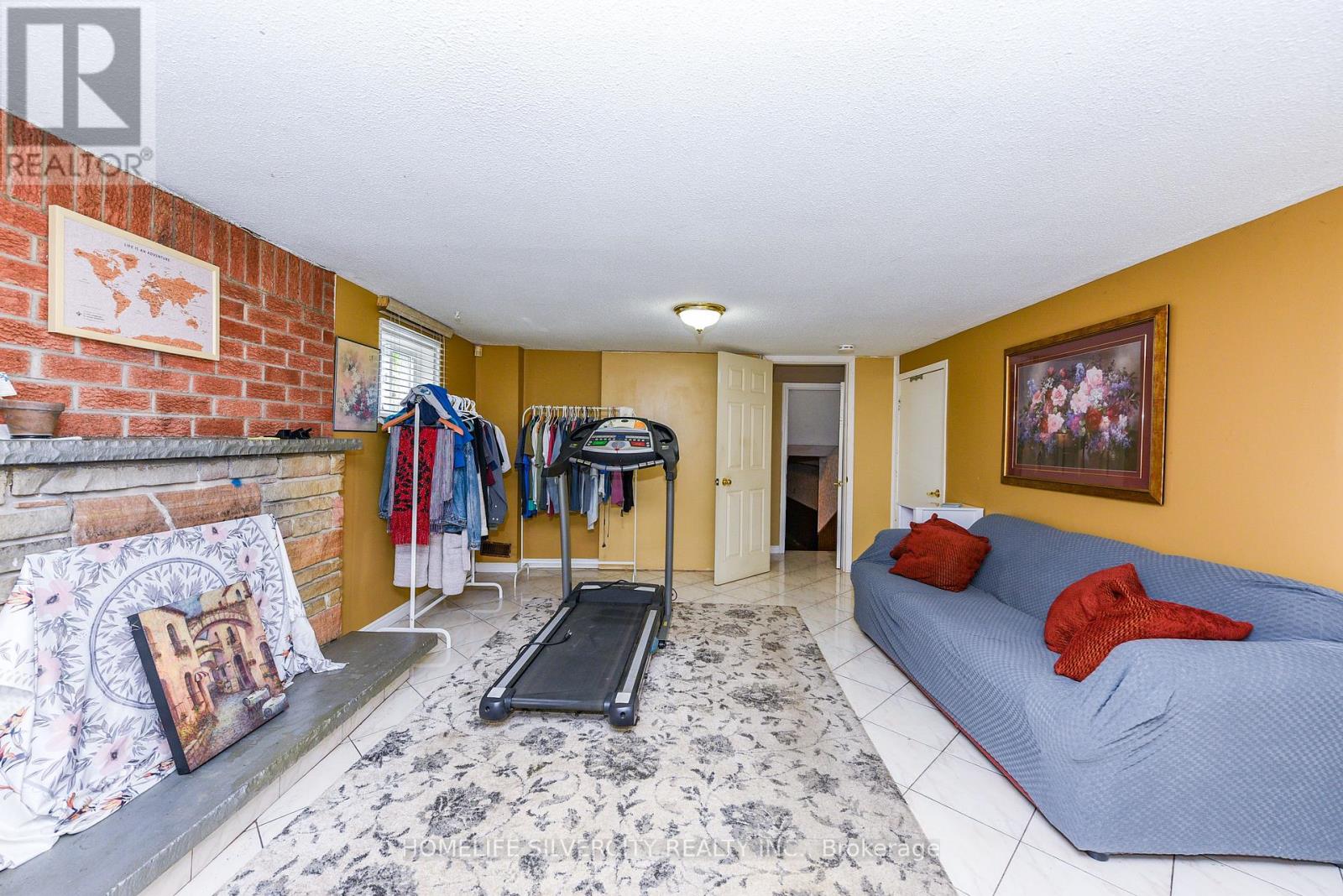 3350 Lehigh Crescent, Mississauga, Ontario  L4T 1W8 - Photo 35 - W12432044