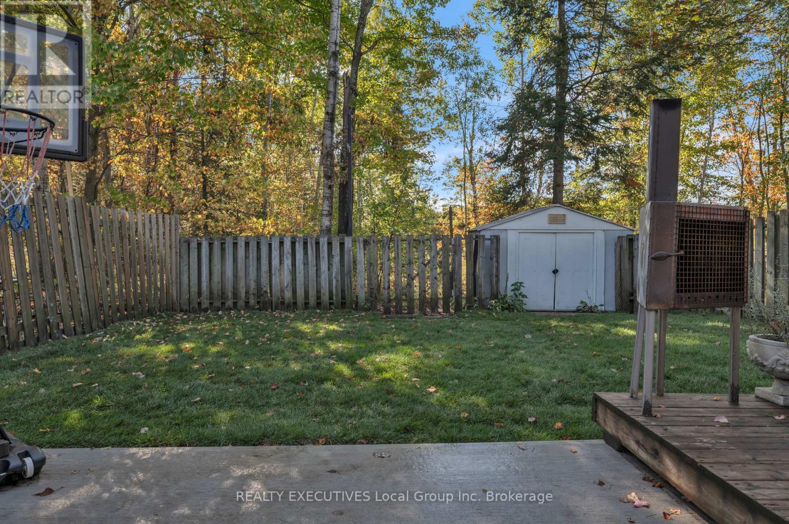 139 Massey Drive, North Bay (Ferris), Ontario  P1A 4G6 - Photo 2 - X12425961