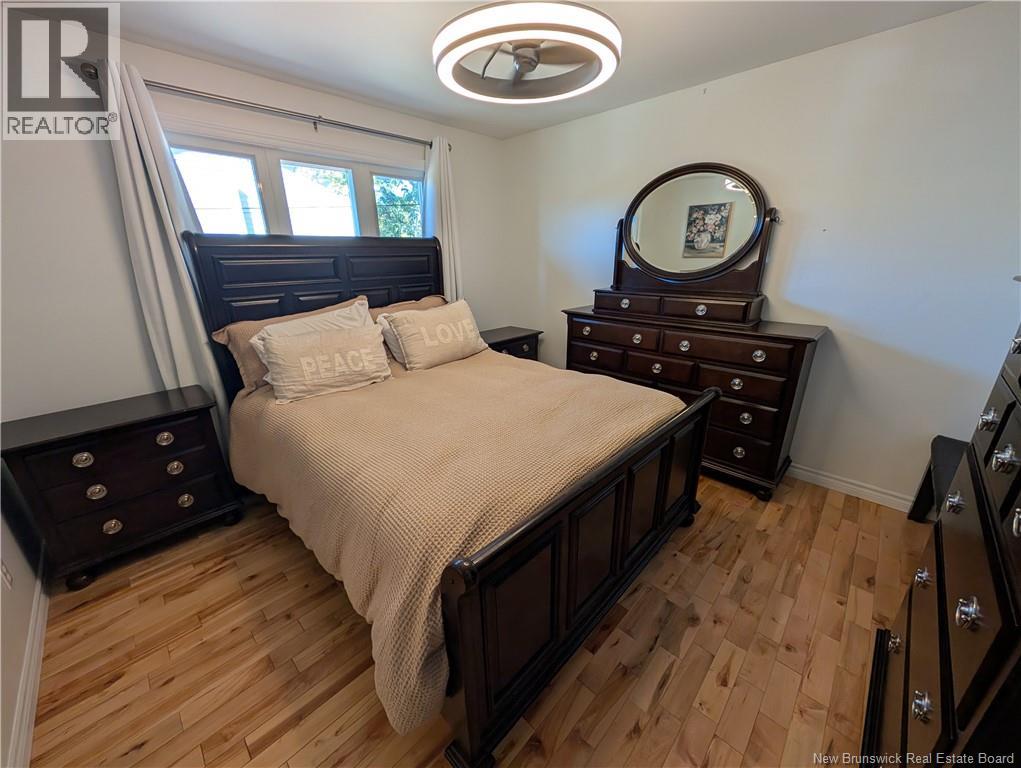 1275 Vantassell, Bathurst, New Brunswick  E2A 4C7 - Photo 25 - NB127583