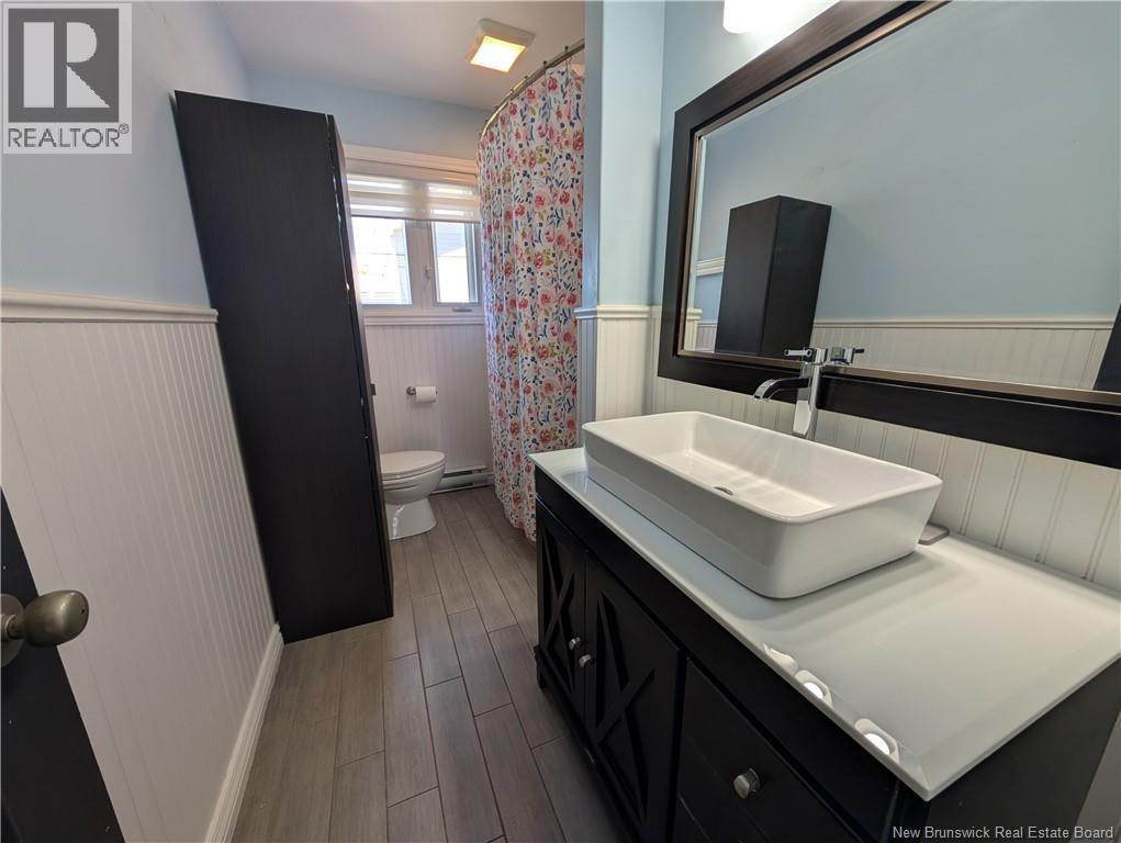 1275 Vantassell, Bathurst, New Brunswick  E2A 4C7 - Photo 33 - NB127583