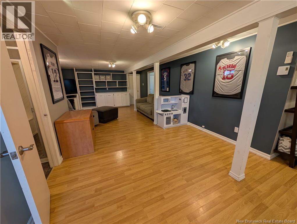 1275 Vantassell, Bathurst, New Brunswick  E2A 4C7 - Photo 37 - NB127583