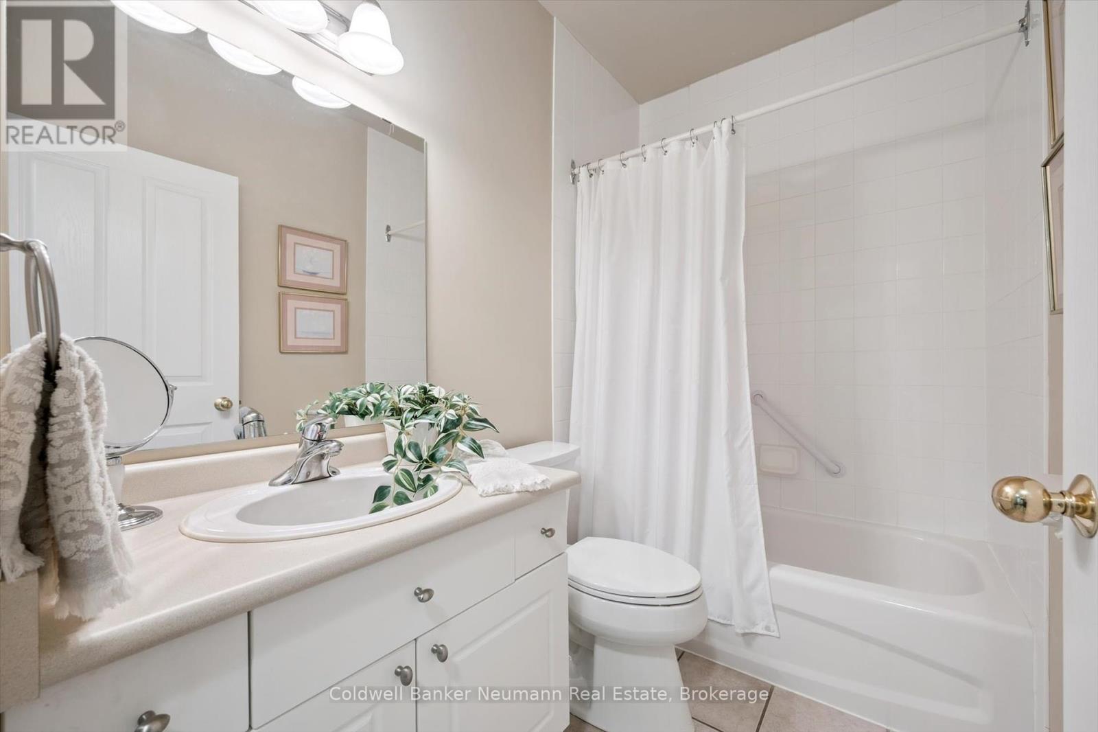 206 - 60 Wyndham Street S, Guelph, Ontario  N1E 7H7 - Photo 13 - X12431817