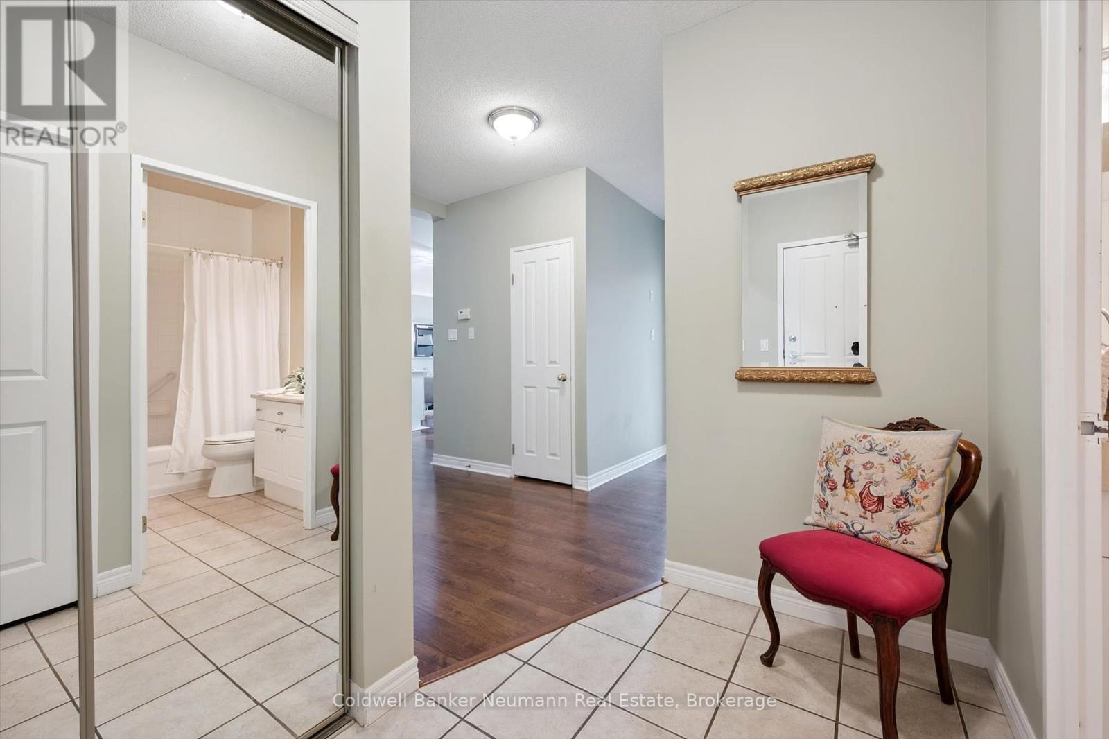 206 - 60 Wyndham Street S, Guelph, Ontario  N1E 7H7 - Photo 40 - X12431817