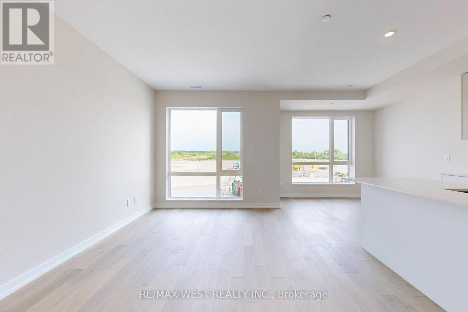 B311 - 65 Saigon Drive N, Richmond Hill, Ontario  L4S 0P4 - Photo 6 - N12432562