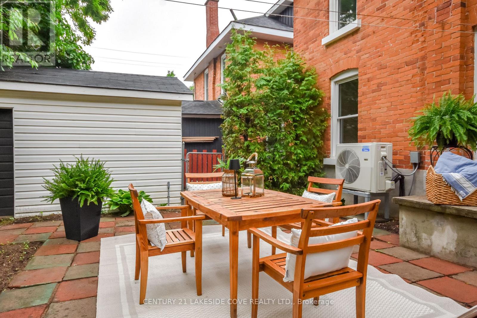 74 Penetang Street, Orillia, Ontario  L3V 3N5 - Photo 36 - S12432618