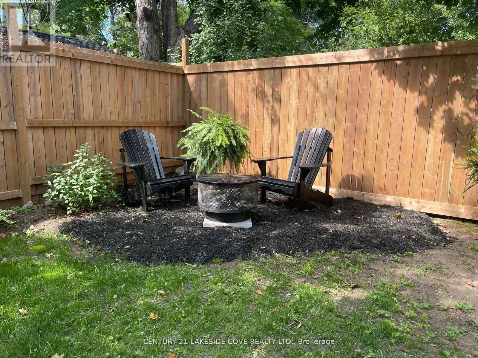 74 Penetang Street, Orillia, Ontario  L3V 3N5 - Photo 42 - S12432618
