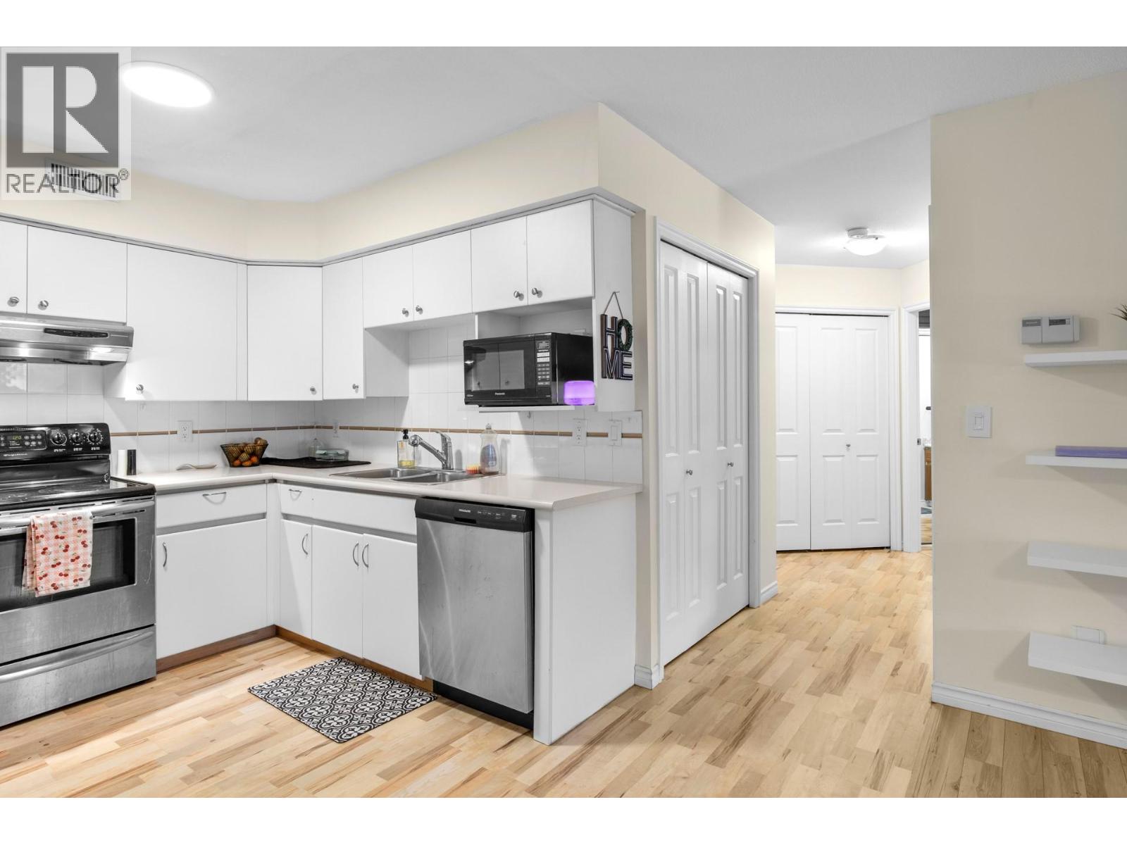 2350 Stillingfleet Road Unit# 114, Kelowna, British Columbia  V1W 3X9 - Photo 10 - 10364277