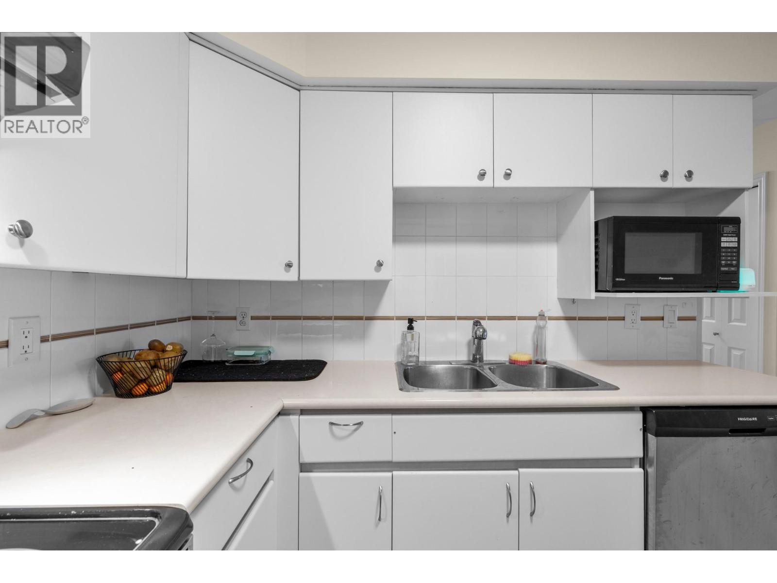2350 Stillingfleet Road Unit# 114, Kelowna, British Columbia  V1W 3X9 - Photo 11 - 10364277