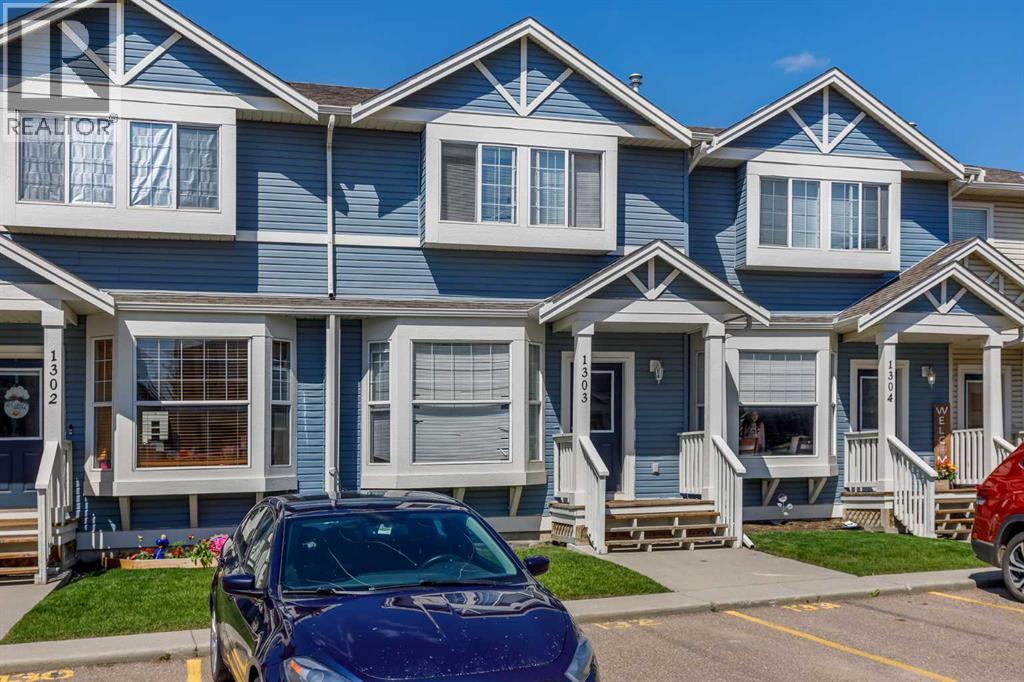 1303, 703 Luxstone Square Sw, Airdrie, Alberta  T4B 0A4 - Photo 2 - A2242216