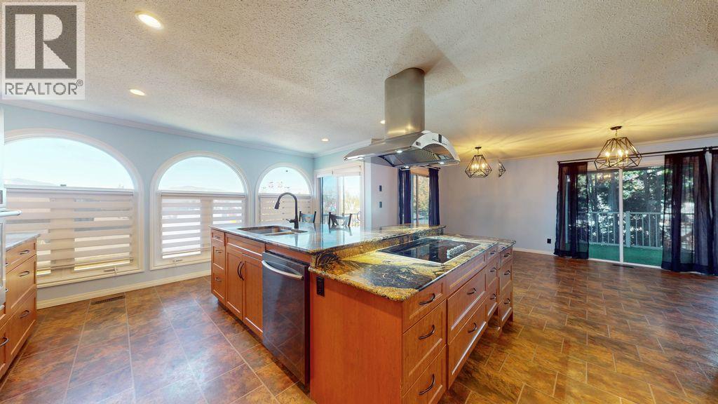 3 21st Avenue S, Cranbrook, British Columbia  V1C 3G9 - Photo 6 - 10364016