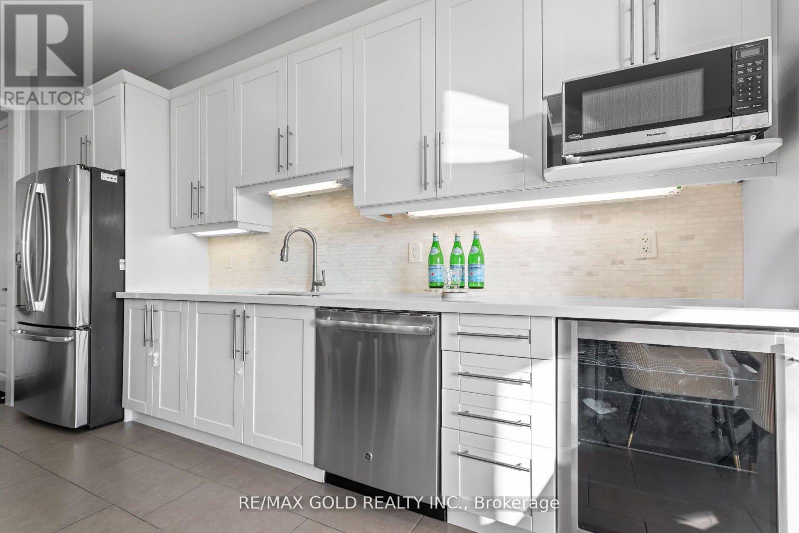 172 Tysonville Circle, Brampton, Ontario  L7A 4B2 - Photo 15 - W12432529
