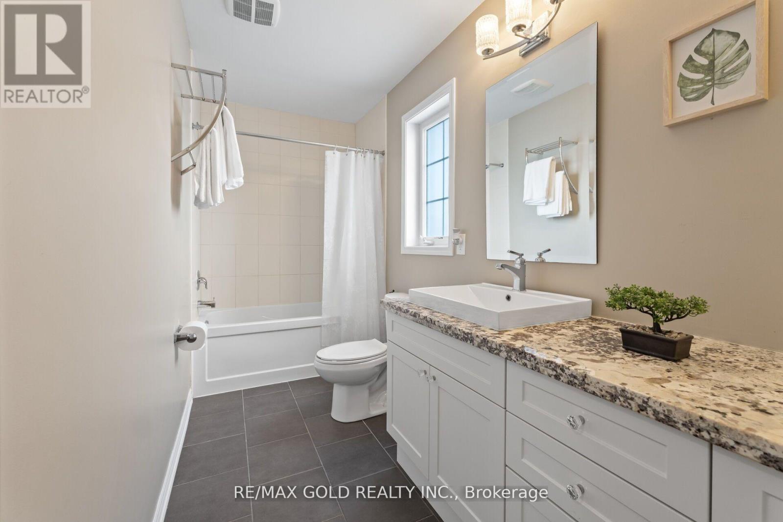 172 Tysonville Circle, Brampton, Ontario  L7A 4B2 - Photo 25 - W12432529