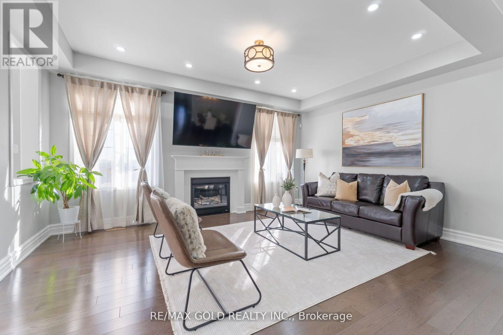 172 Tysonville Circle, Brampton, Ontario  L7A 4B2 - Photo 8 - W12432529