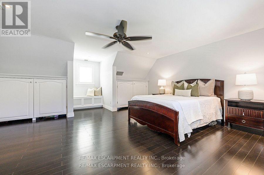 6487 Panton Street, Burlington, Ontario  L7P 0L7 - Photo 24 - W12432535