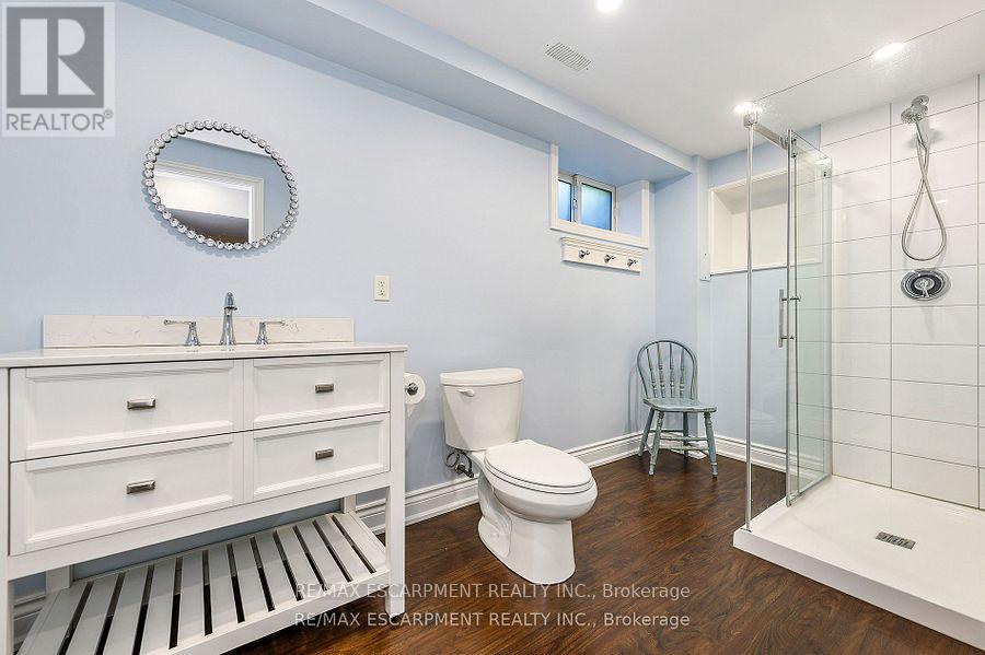 6487 Panton Street, Burlington, Ontario  L7P 0L7 - Photo 29 - W12432535