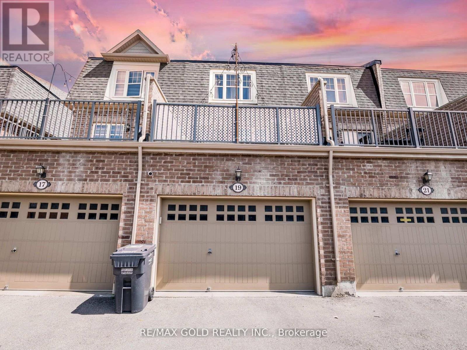 19 Sudeley Lane, Brampton, Ontario  L7A 4Z7 - Photo 32 - W12432544