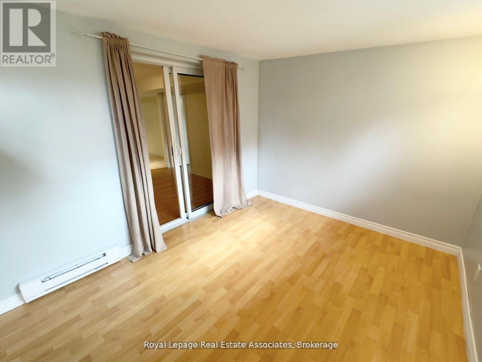 Lower - 282 Oxbow Crescent, Mississauga, Ontario  L4Z 2S3 - Photo 6 - W12432591