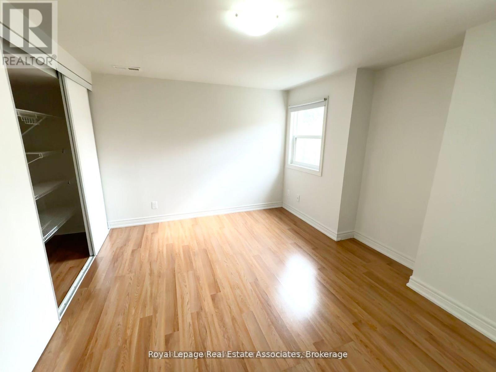 Lower - 282 Oxbow Crescent, Mississauga, Ontario  L4Z 2S3 - Photo 7 - W12432591