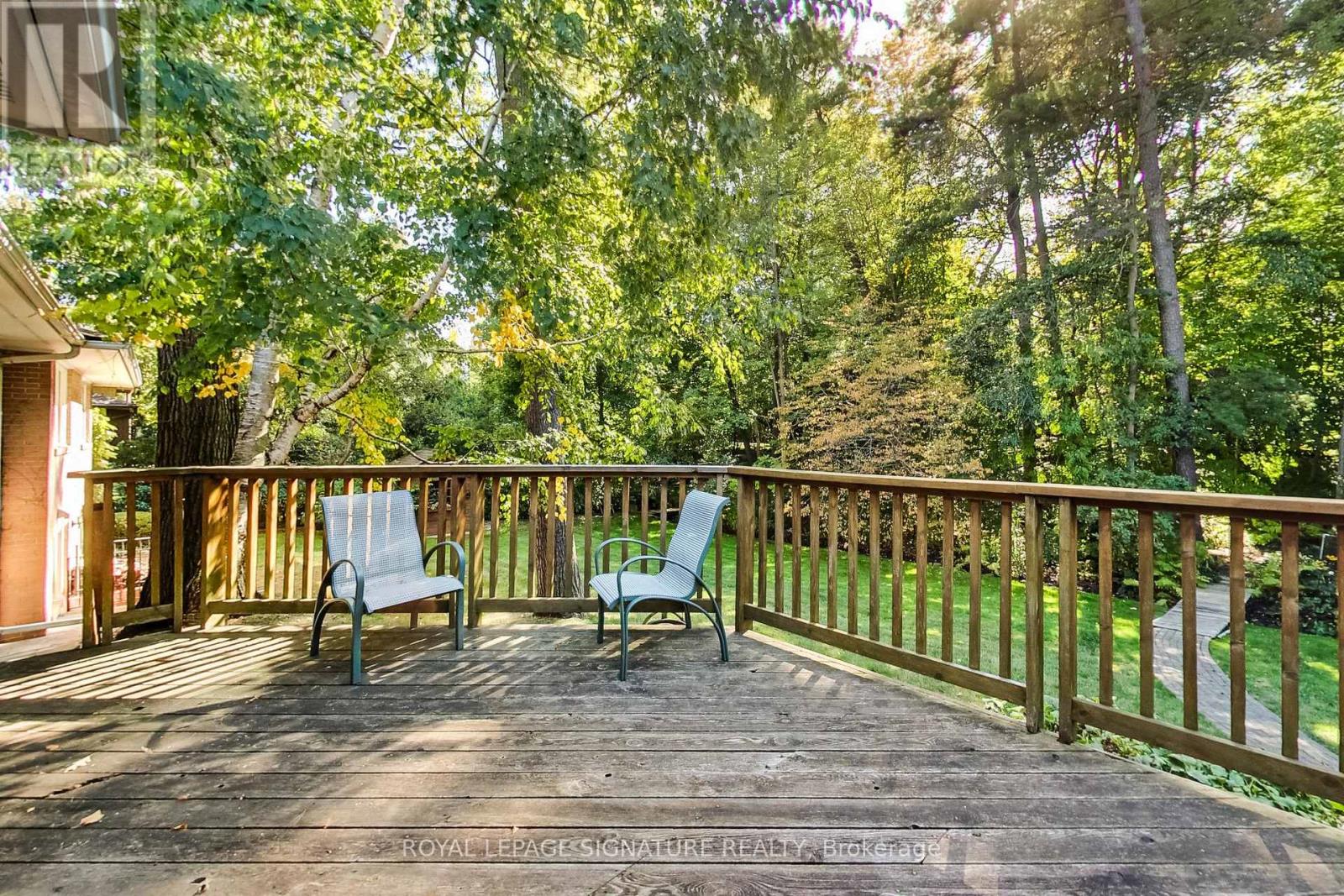 284 Woodland Drive, Oakville, Ontario  L6J 4W5 - Photo 44 - W12432593