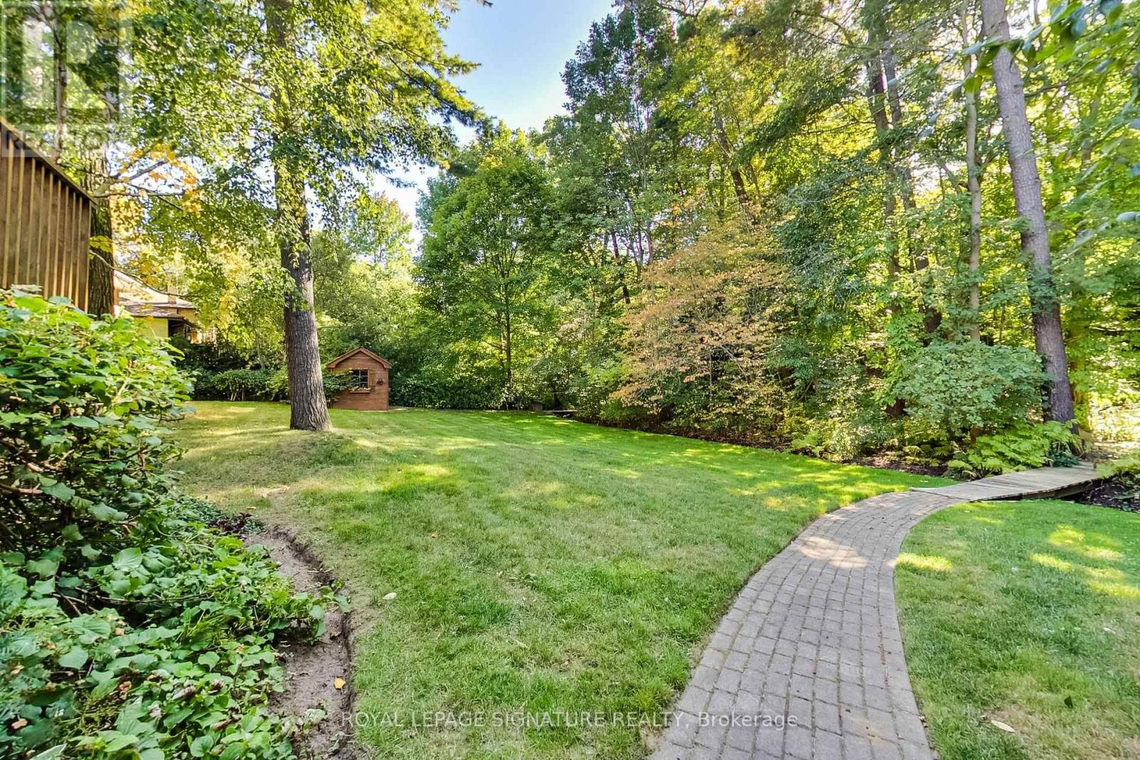 284 Woodland Drive, Oakville, Ontario  L6J 4W5 - Photo 49 - W12432593
