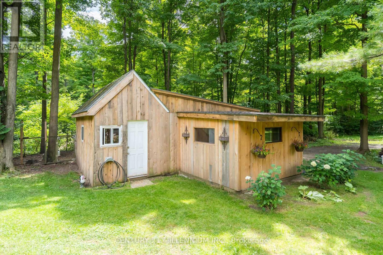 11646 Dublin Line, Halton Hills, Ontario  L7J 2M1 - Photo 46 - W12432613