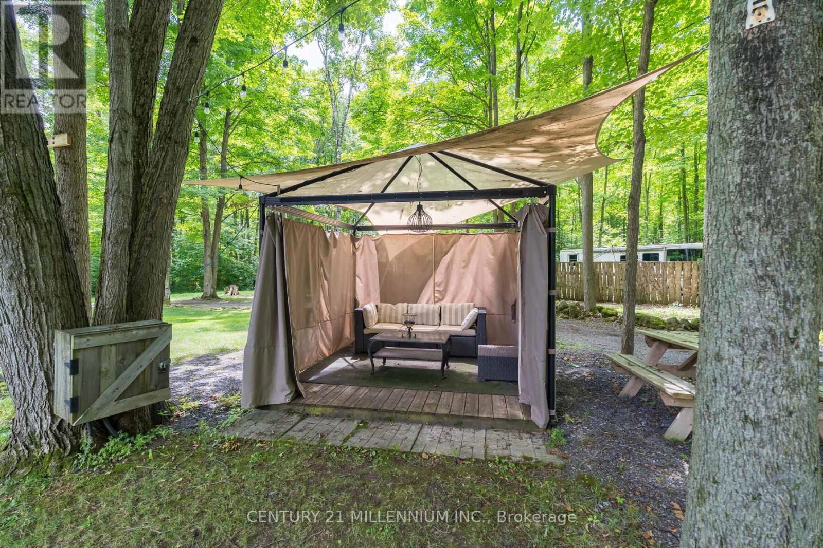 11646 Dublin Line, Halton Hills, Ontario  L7J 2M1 - Photo 48 - W12432613