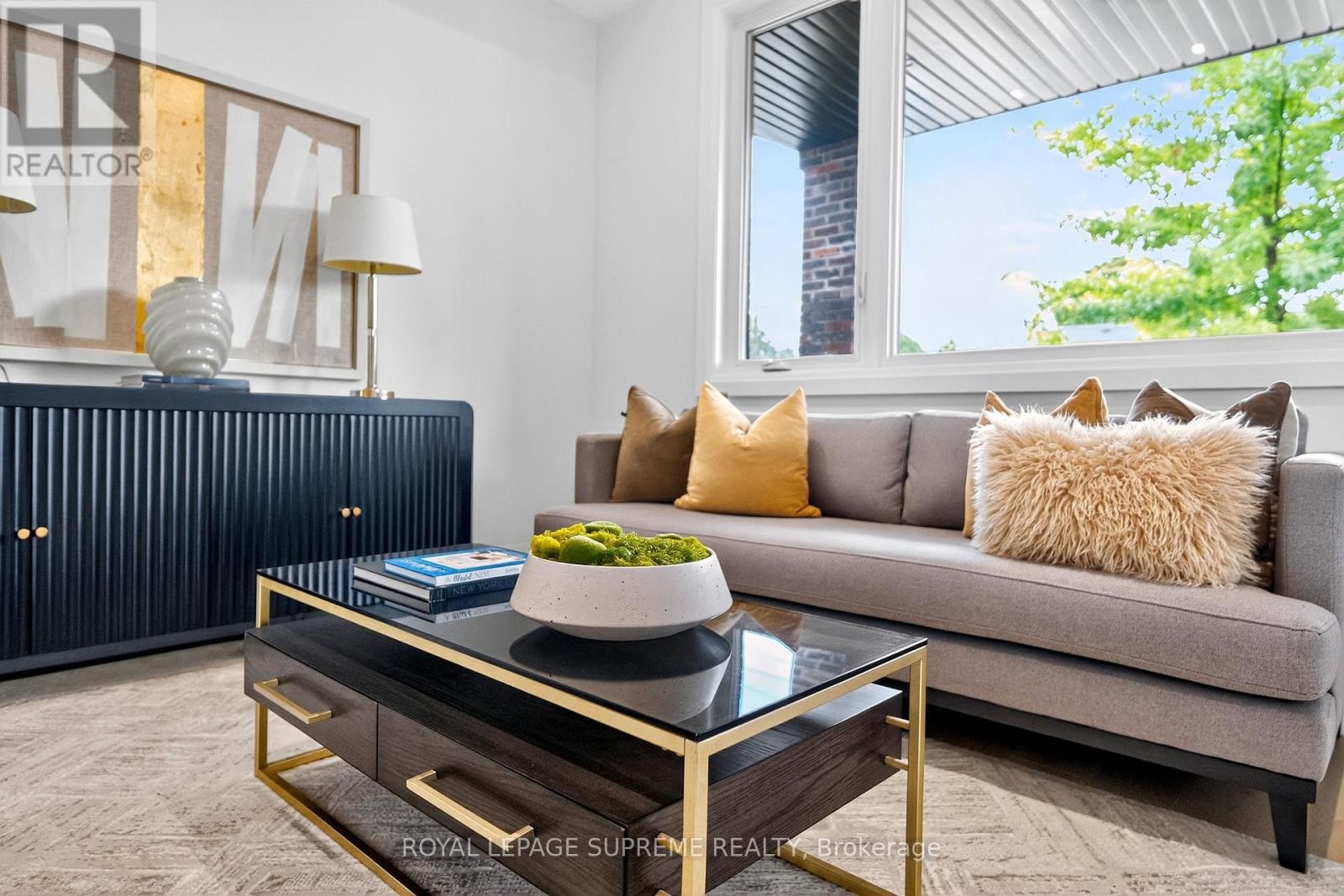 24 York Avenue, Toronto, Ontario  M6N 2V2 - Photo 10 - W12432640