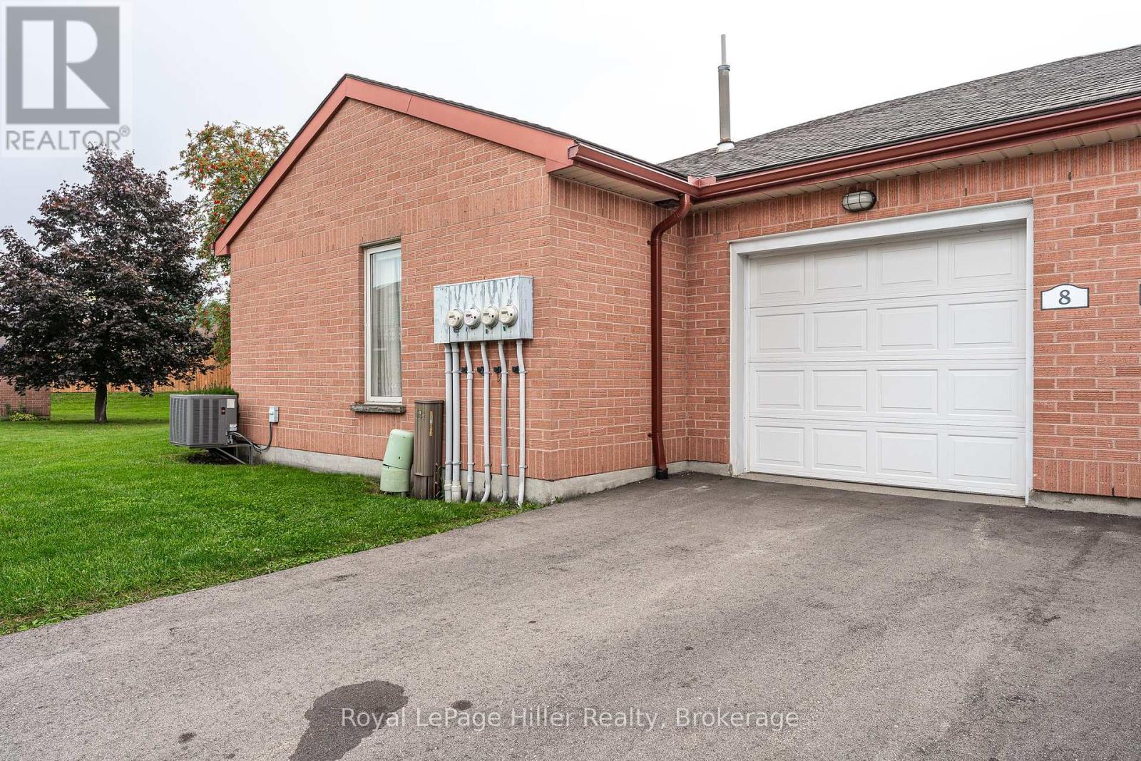 8 - 300 John Street S, Stratford, Ontario  N5A 7V5 - Photo 39 - X12432695