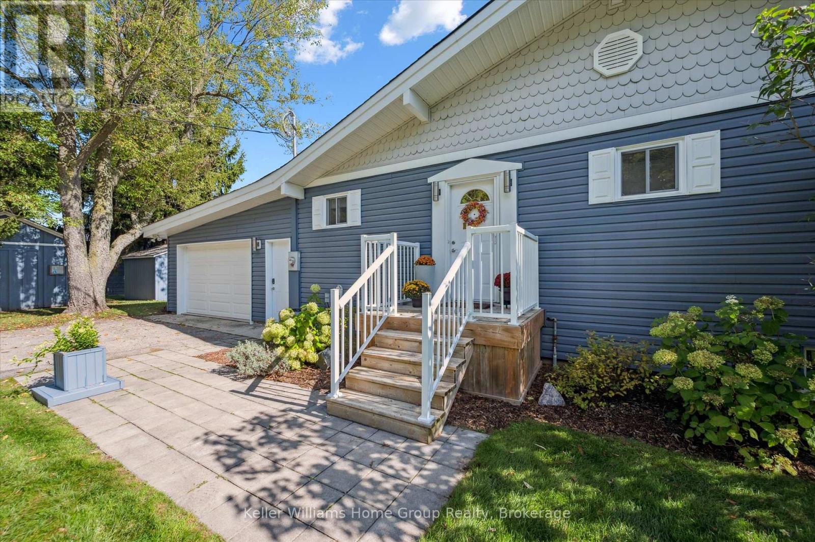 27 Third Line Road, Centre Wellington, Ontario  N0B 1J0 - Photo 10 - X12432699