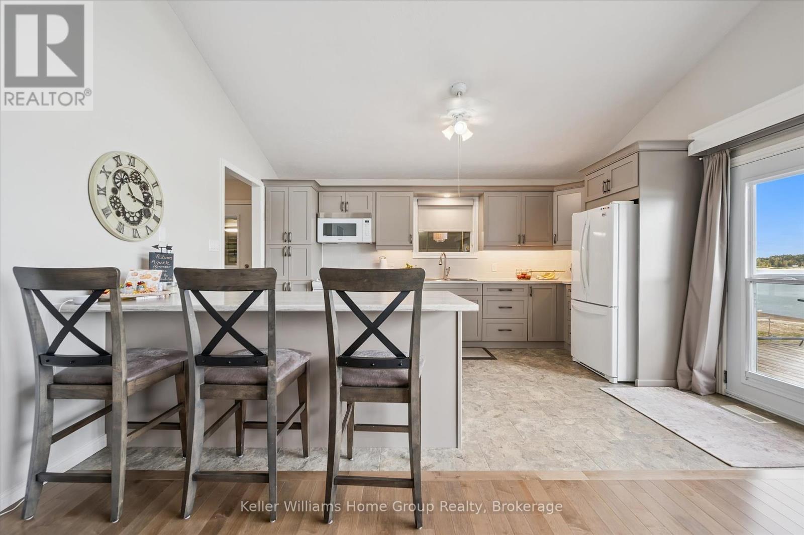 27 Third Line Road, Centre Wellington, Ontario  N0B 1J0 - Photo 13 - X12432699