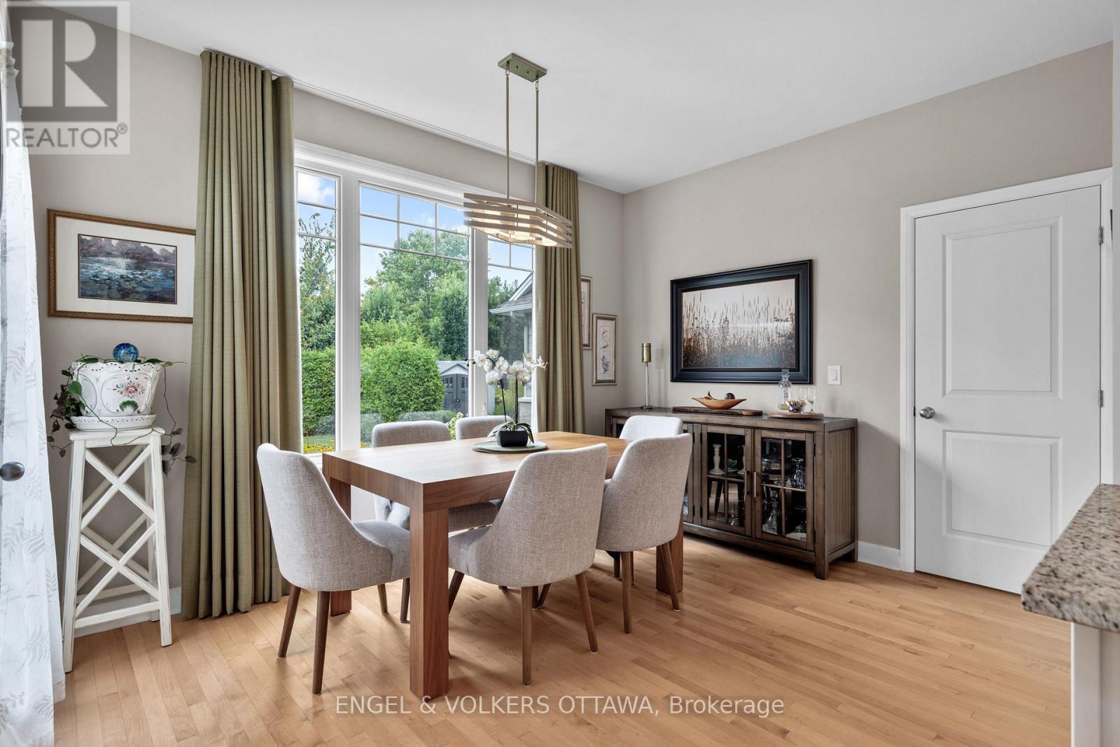 27 Esquimault Avenue, Ottawa, Ontario  K2H 6Z4 - Photo 17 - X12432658