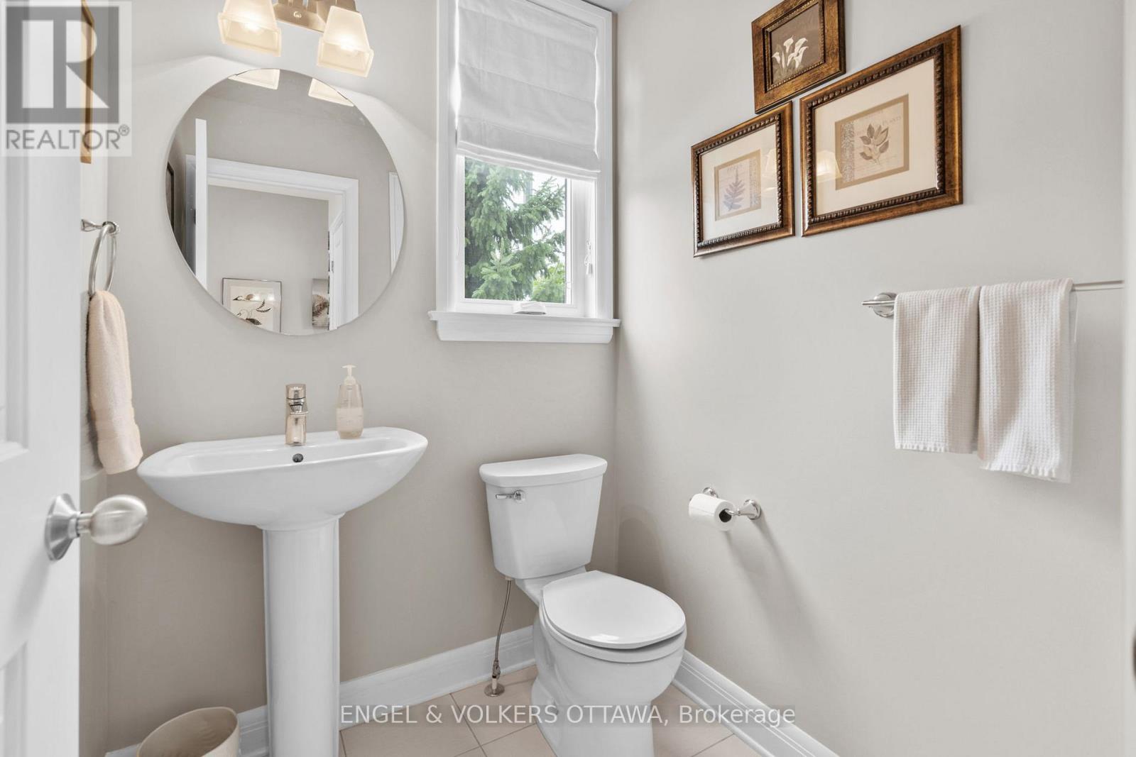 27 Esquimault Avenue, Ottawa, Ontario  K2H 6Z4 - Photo 20 - X12432658