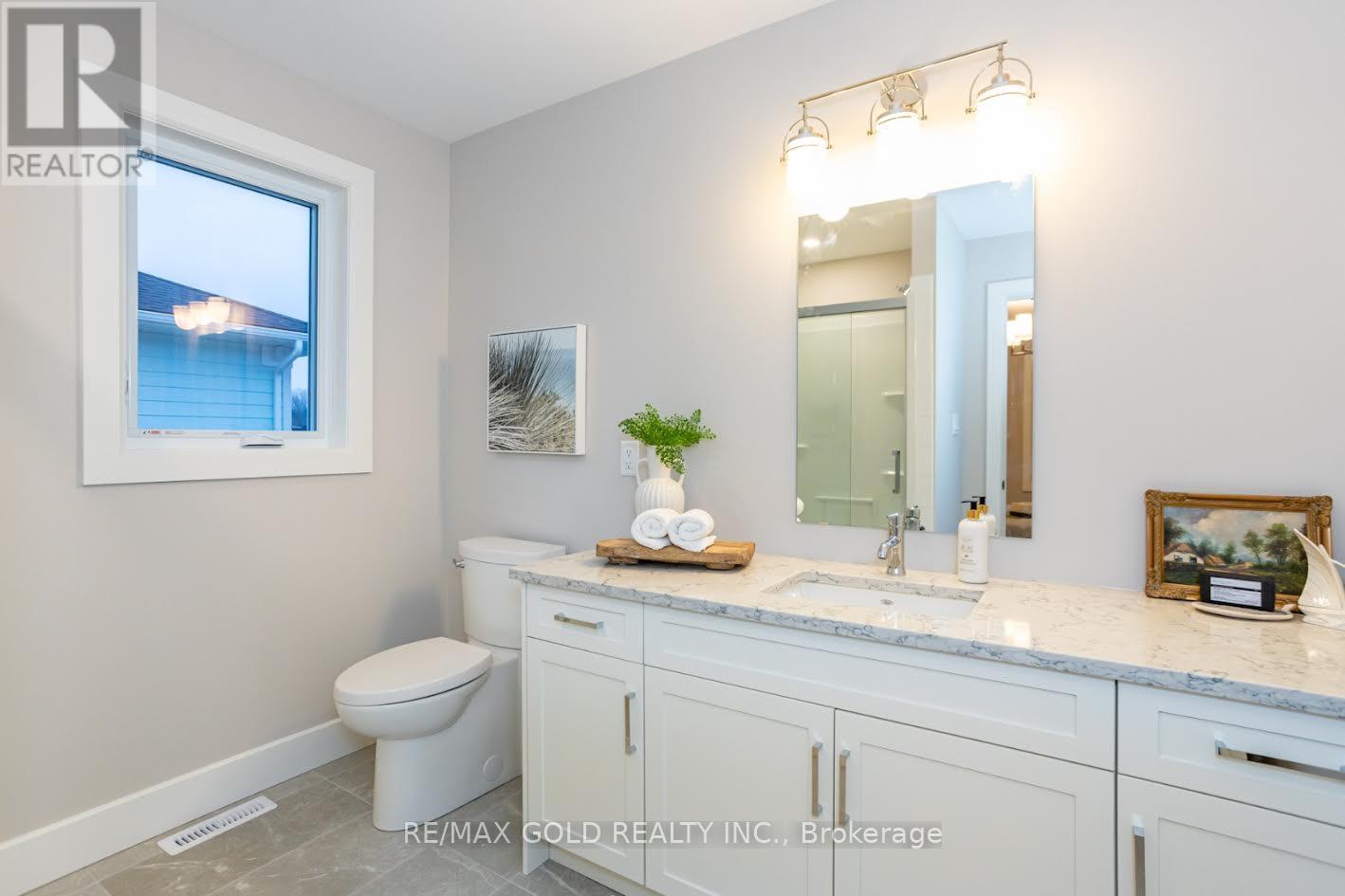 413 Breakwater Boulevard, Central Elgin, Ontario  N5L 1C5 - Photo 24 - X12432583