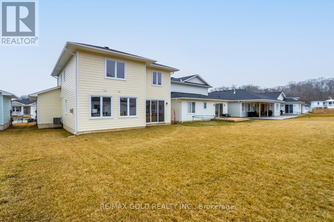 413 Breakwater Boulevard, Central Elgin, Ontario  N5L 1C5 - Photo 42 - X12432583
